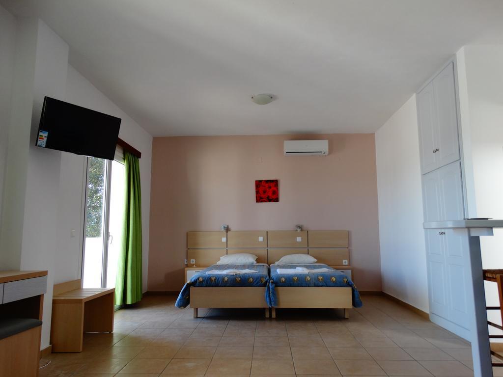 Paradiso Hotel Sea View And Pool Suites Ipsos Corfu Phòng bức ảnh